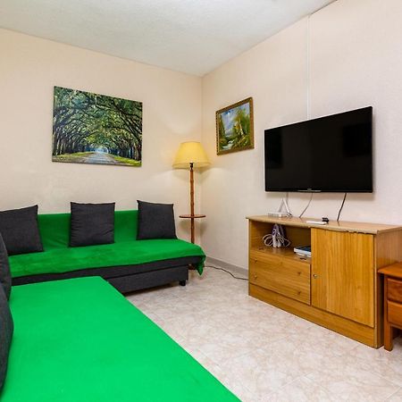 Apartment Studio Relax Торрев'єха Екстер'єр фото