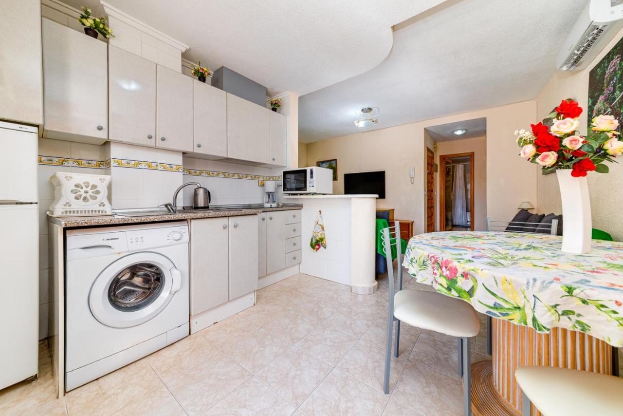 Apartment Studio Relax Торрев'єха Екстер'єр фото