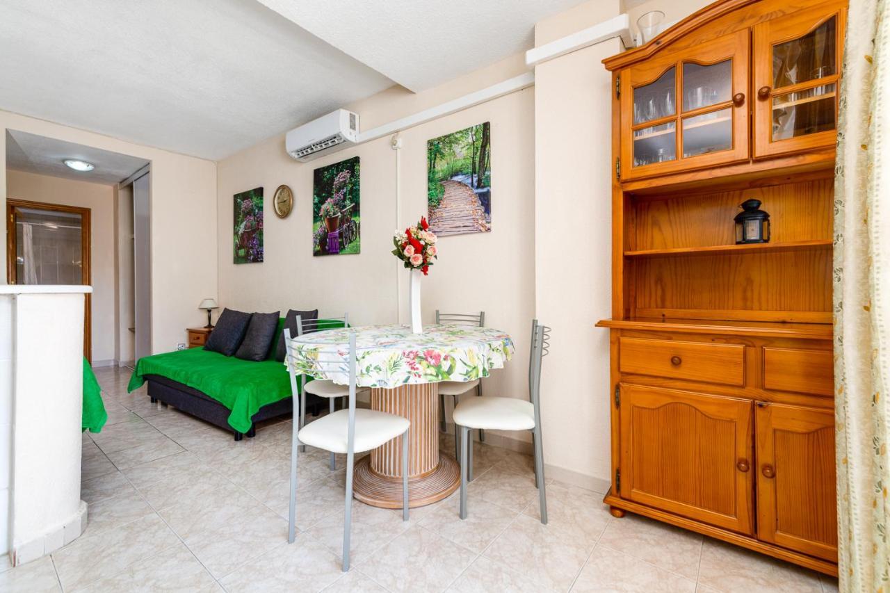 Apartment Studio Relax Торрев'єха Екстер'єр фото
